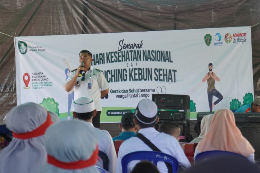 Peringati Hari Kesehatan Nasional, Program Komunitas Isi Piringku Gelar Aksi Gerak dan Sehat Bersama Warga Pantai Lango