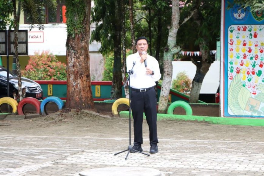 Guru Hadapi Tantangan Media Sosial, Disdikpora Tegaskan Pentingnya Dukungan Moral dan Hukum