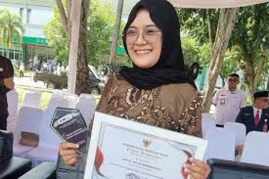Alda, Pemuda Berbakat Dari Kalimantan Timur, Berhasil Menciptakan Peluang Kerja Dengan Mendirikan Komunitas Penjahit