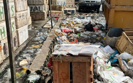 Kondisi Sampah di Pasar Petung Kian Parah, Warga Minta Solusi Konkret
