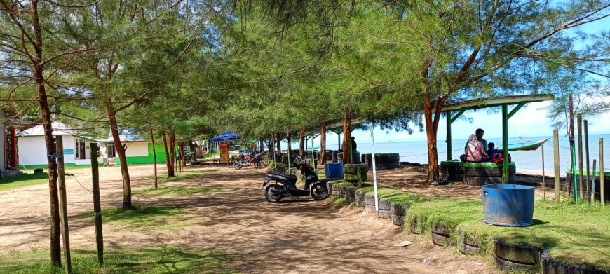 Pantai Tanjung Jumlai di Persimpangan: Status Lahan Pribadi Jadi Tantangan Pengembangan Wisata