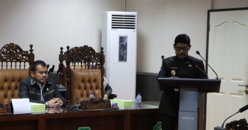 Wabup Waris Paparkan Peta Jalan Pembangunan PPU 2025–2029 di Rapat Paripurna DPRD