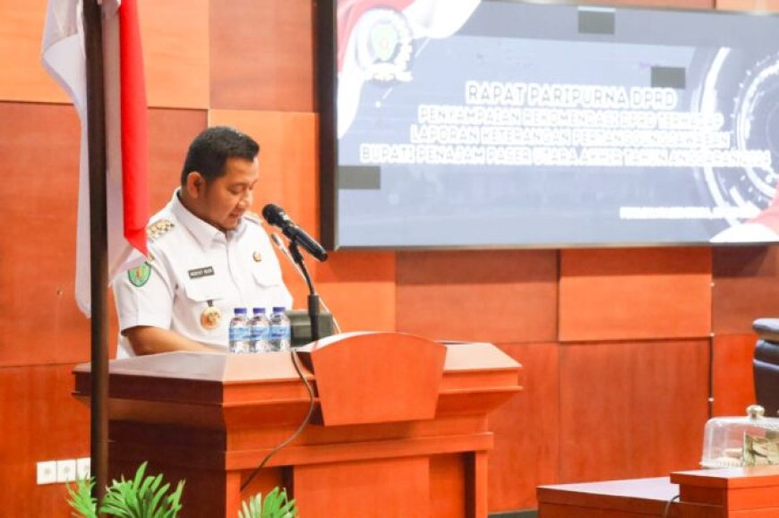 Bupati PPU Hadiri Rapat Paripurna DPRD Bahas Rekomendasi LKPJ 2024