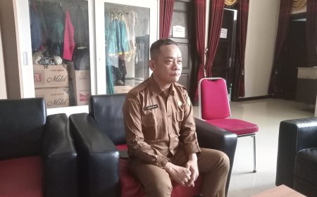 Sebanyak 4 Guru Besar Bahasa Paser Telah Bersertifikasi Resmi