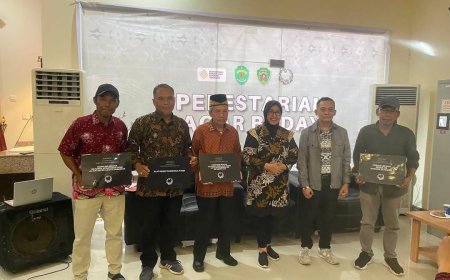 Disbudpar PPU Serahkan 4 Sertifikat Cagar Budaya yang Telah Ditetapkan