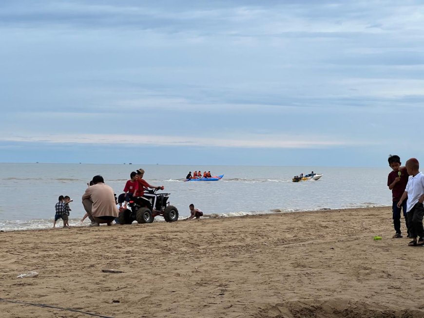 Disbudpar PPU Catat Lonjakan Drastis Pengunjung Pantai Tanjung Jumlai di 2025