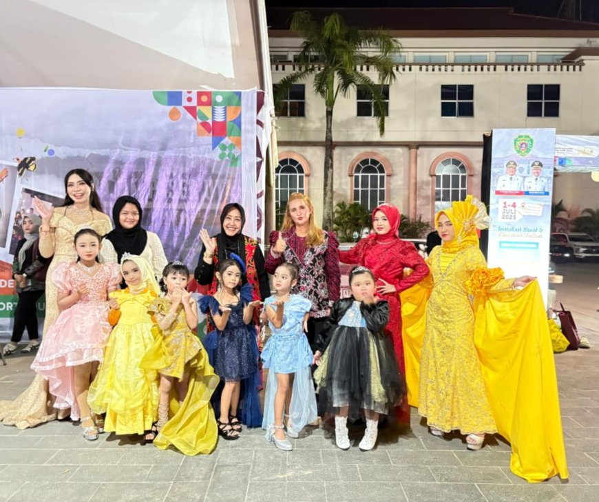 Model Cilik "Natasya Modeling" Tampil Memukau di Pembukaan Duta Wisata Benuo Taka 2025