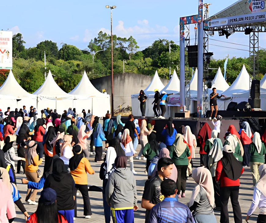 Ratusan Peserta Meriahkan Senam Massal di PPU Fest 3 Tahun 2025