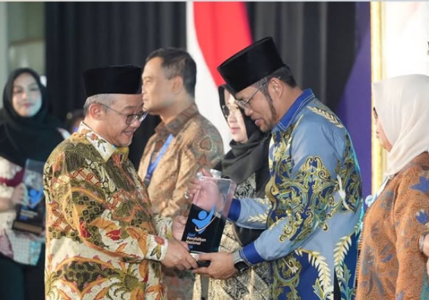 Pendidikan Jadi Prioritas, Kaltim Borong Penghargaan Nasional di Hardiknas 2026